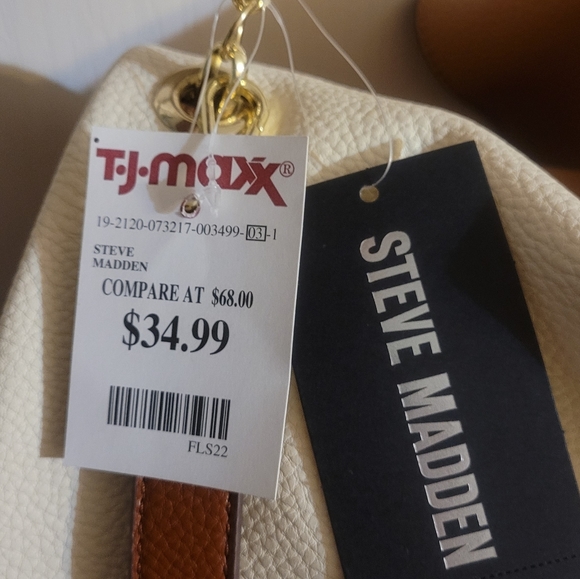 Purse - Picture 2 of 2